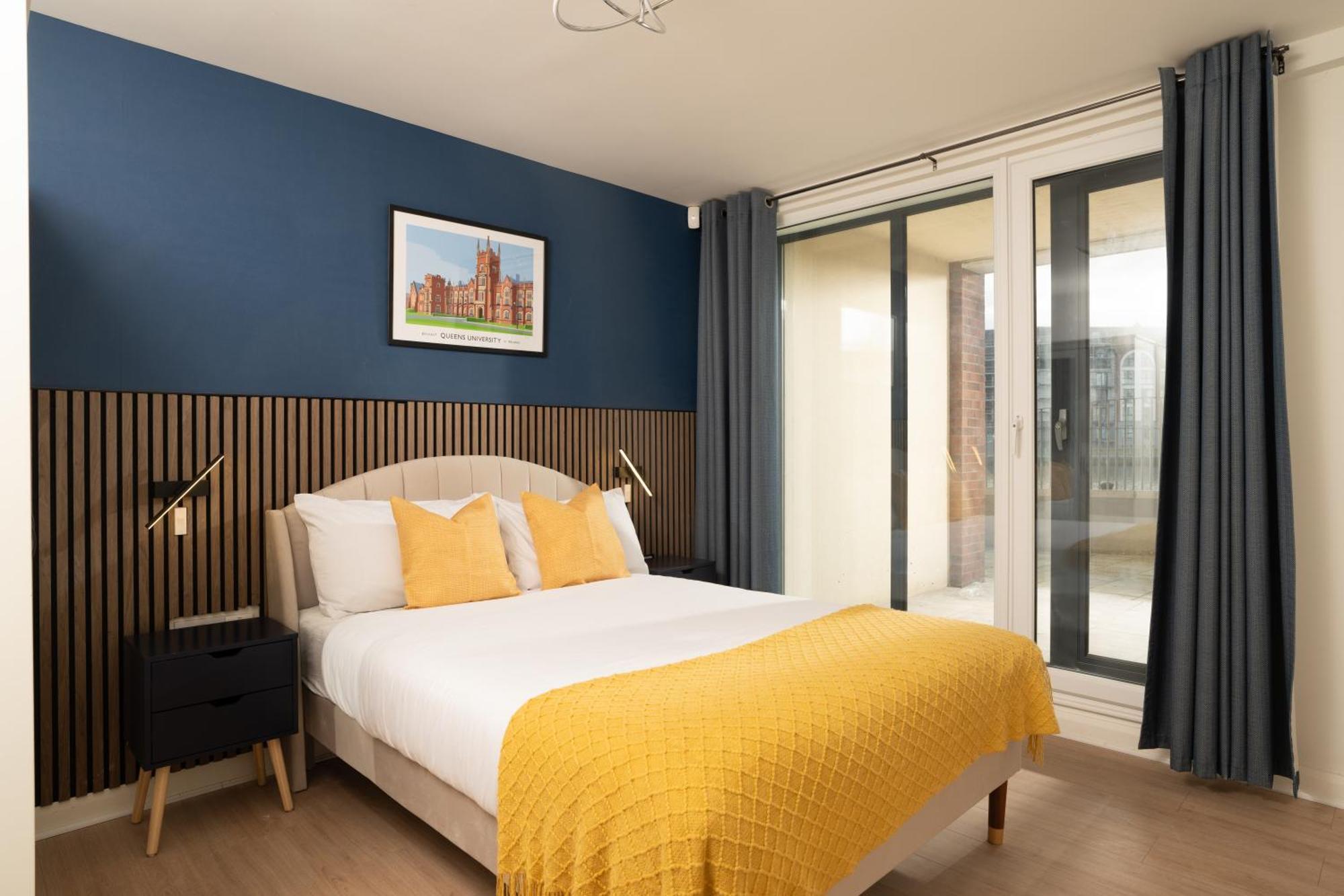 River Side Apartment, City Centre - Beautiful View And Free Parking! Белфаст Экстерьер фото